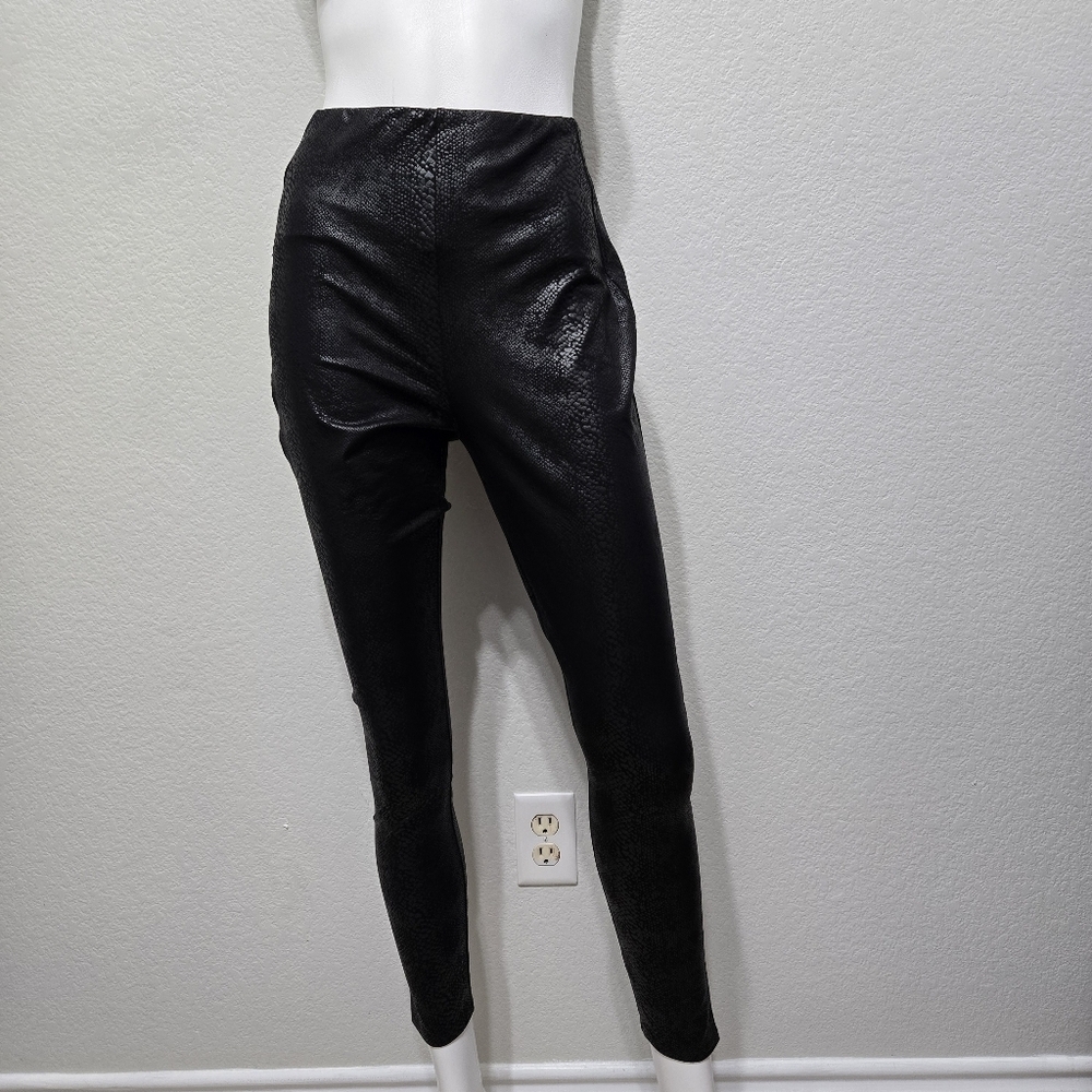 Lysse Black Patterned Matilda Legging Size L